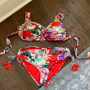 Gibson Latimer red floral bikini